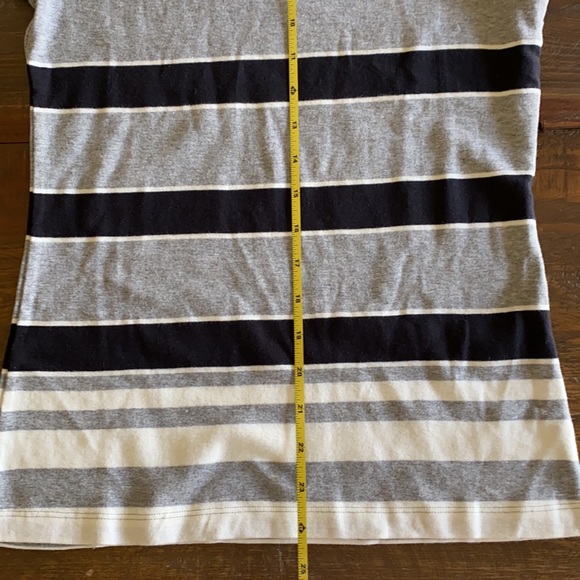 Tommy Hilfiger Tee - Picture 8 of 11